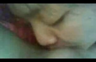XXX 脚は奴隷の髪に縛られ、首に犯される 無料 アダルト 女性 動画