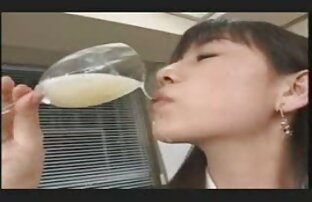 XXX ニューハーフカミラは雄鶏を吸って、石のように投石されます。 女性 の ため の ポルノ 動画