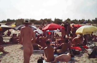 XXX その男は隣人を恥じていない、バルコニーで女性を性交する。 エロ 動画 無料 女性