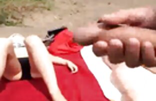 XXX 祭壇で司祭とクソしながら、花嫁は罪のために祈りました。 h 動画 一徹